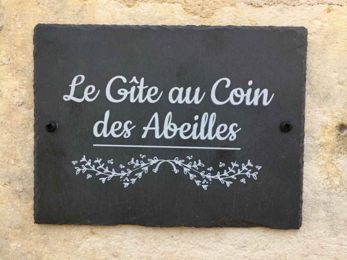 Le Gite Au Coin Des Abeilles La Caillere-Saint-Hilaire Экстерьер фото